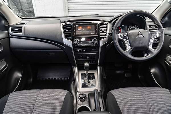 2019 Mitsubishi Triton GLX+ MR 4X4