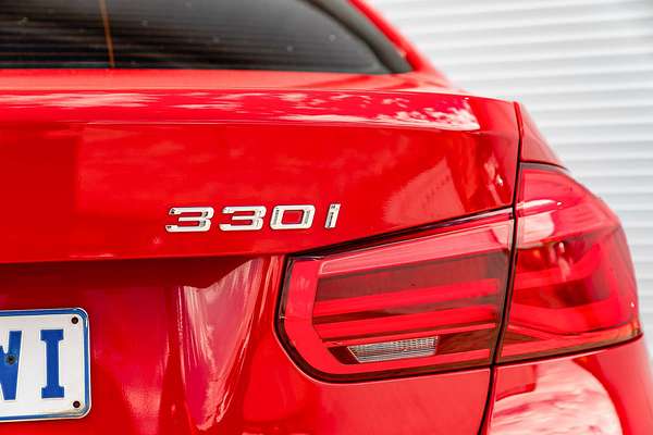 2015 BMW 3 Series 330i Sport Line F30 LCI