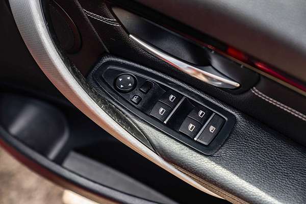 2015 BMW 3 Series 330i Sport Line F30 LCI