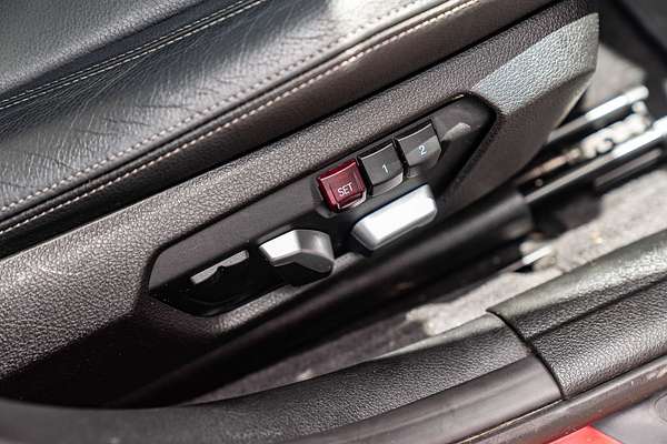 2015 BMW 3 Series 330i Sport Line F30 LCI