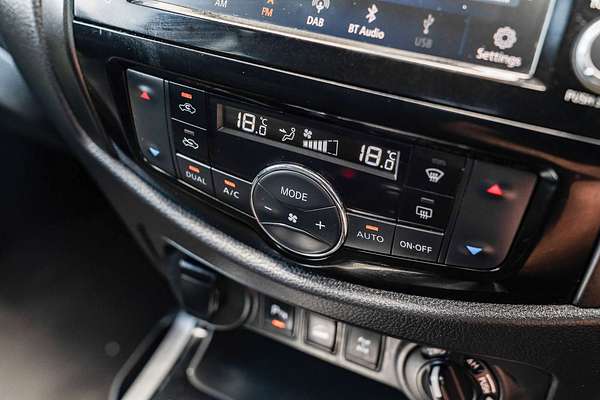 2021 Nissan Navara PRO-4X D23 4X4