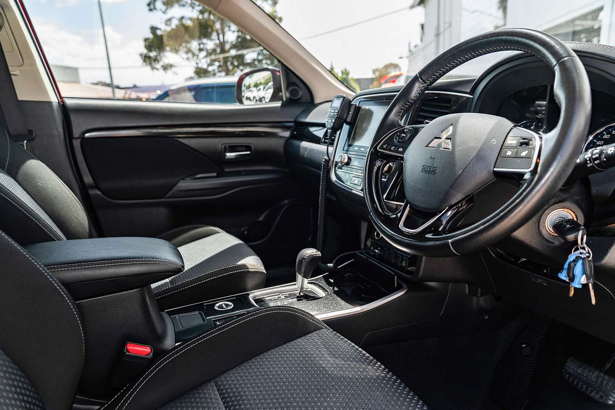 2019 Mitsubishi Outlander ES ZL