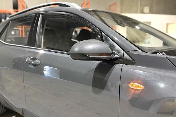 2023 Kia Stonic S YB