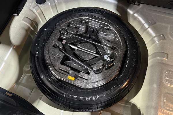 2023 Kia Stonic S YB