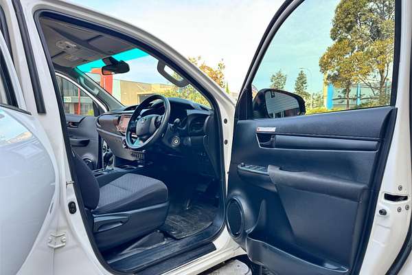 2020 Toyota Hilux Workmate GUN125R 4X4