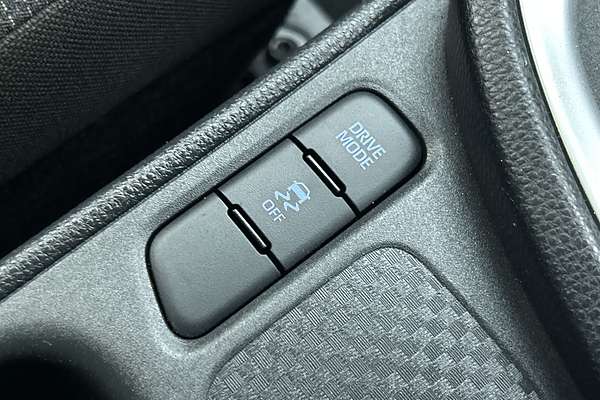 2022 Toyota Yaris Cross GX MXPB10R