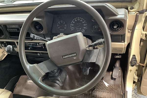 1989 Toyota Landcruiser FJ75RP 4X4