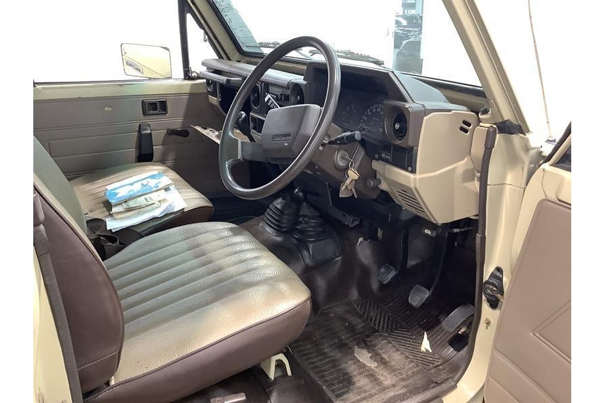 1989 Toyota Landcruiser FJ75RP 4X4