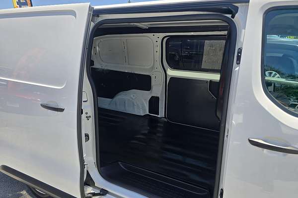 2022 Peugeot Expert Pro K0 SWB