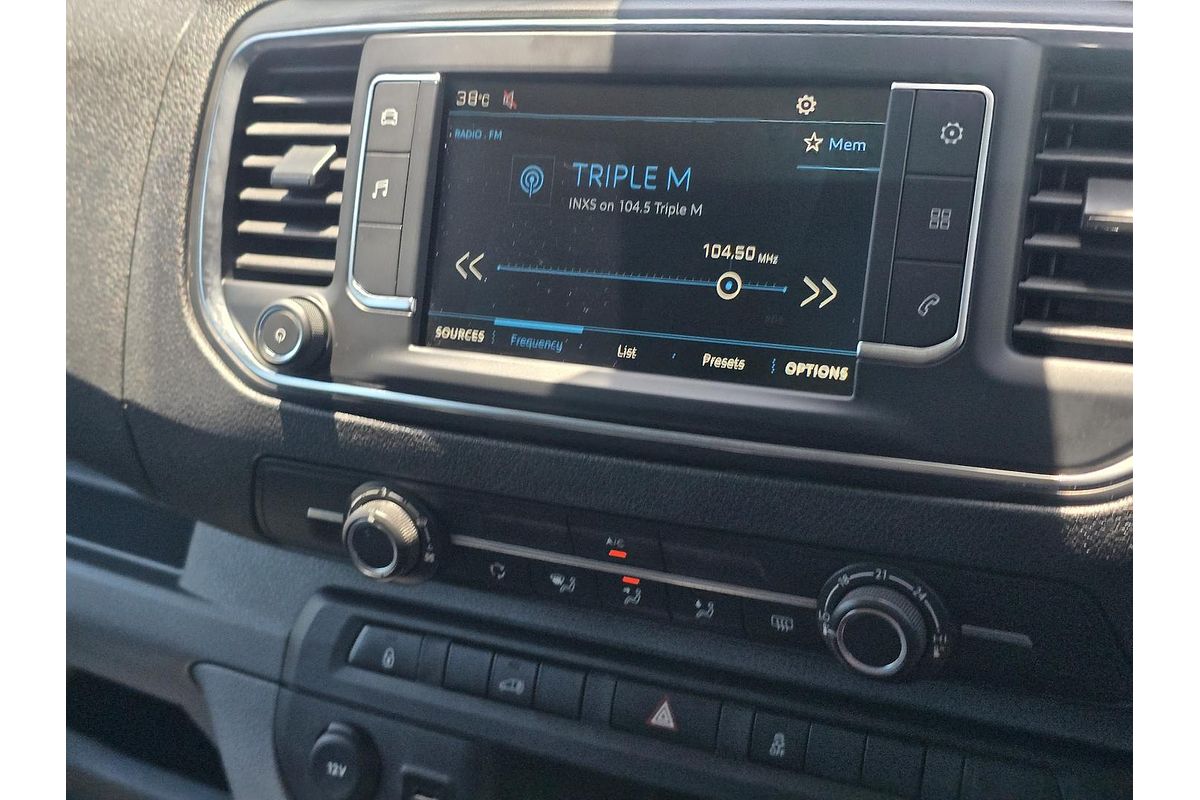 2022 Peugeot Expert Pro K0 SWB