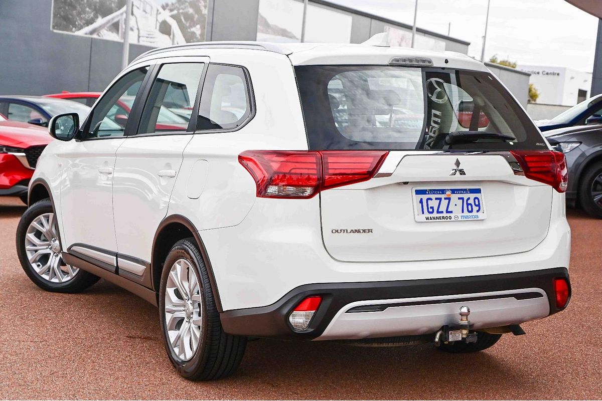2020 Mitsubishi Outlander ES ZL