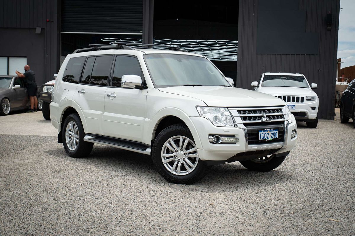 2018 Mitsubishi Pajero GLS NX