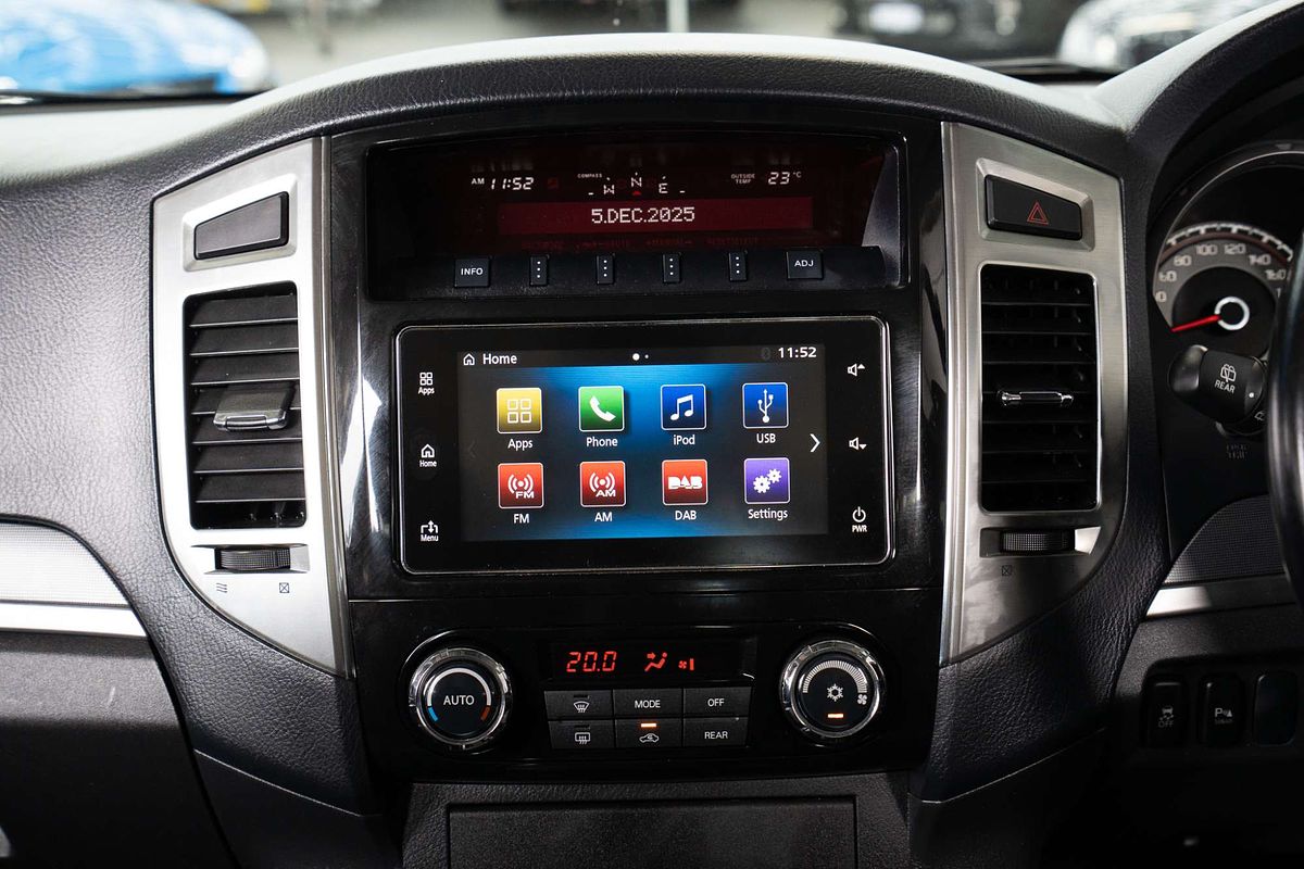 2018 Mitsubishi Pajero GLS NX