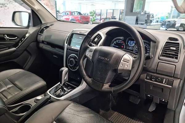 2019 Isuzu MU-X LS-T