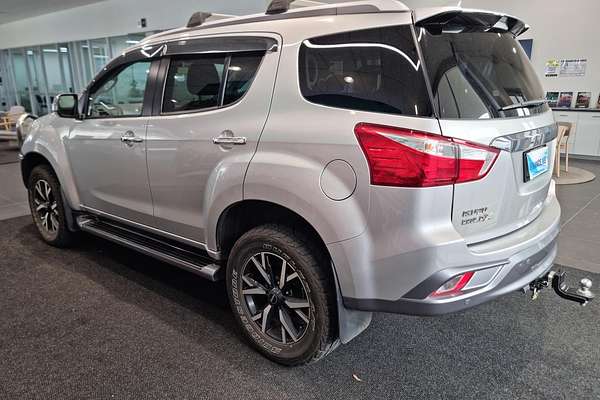 2019 Isuzu MU-X LS-T