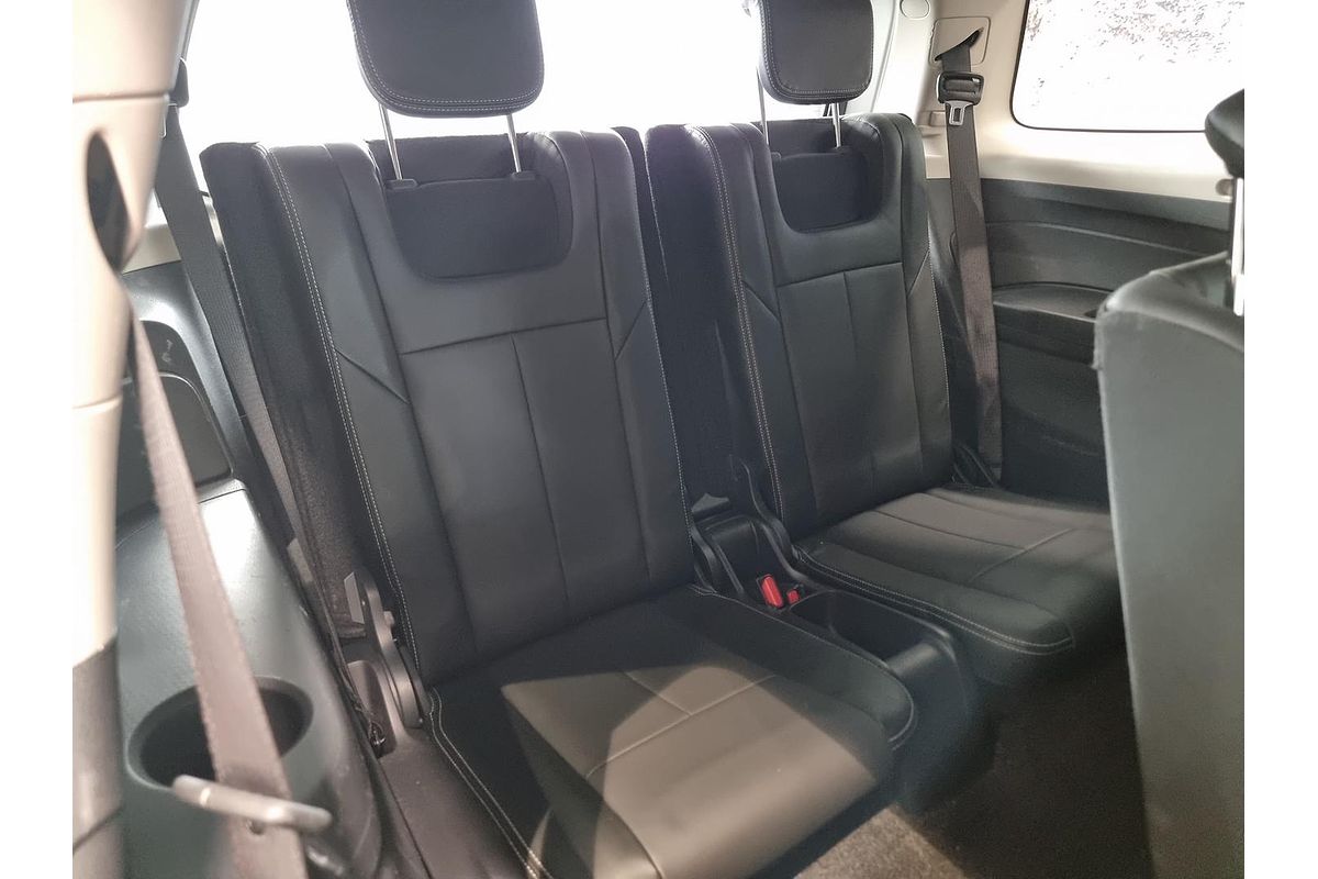 2019 Isuzu MU-X LS-T