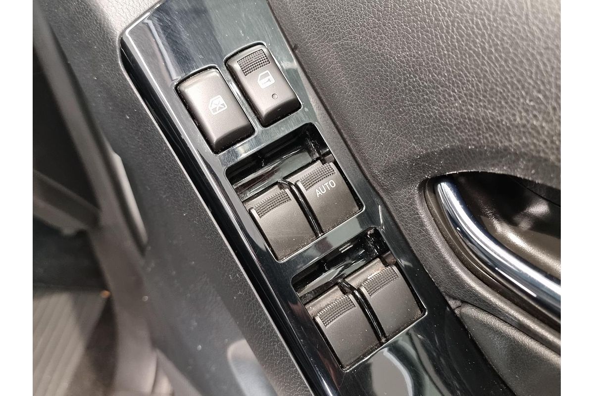 2019 Isuzu MU-X LS-T