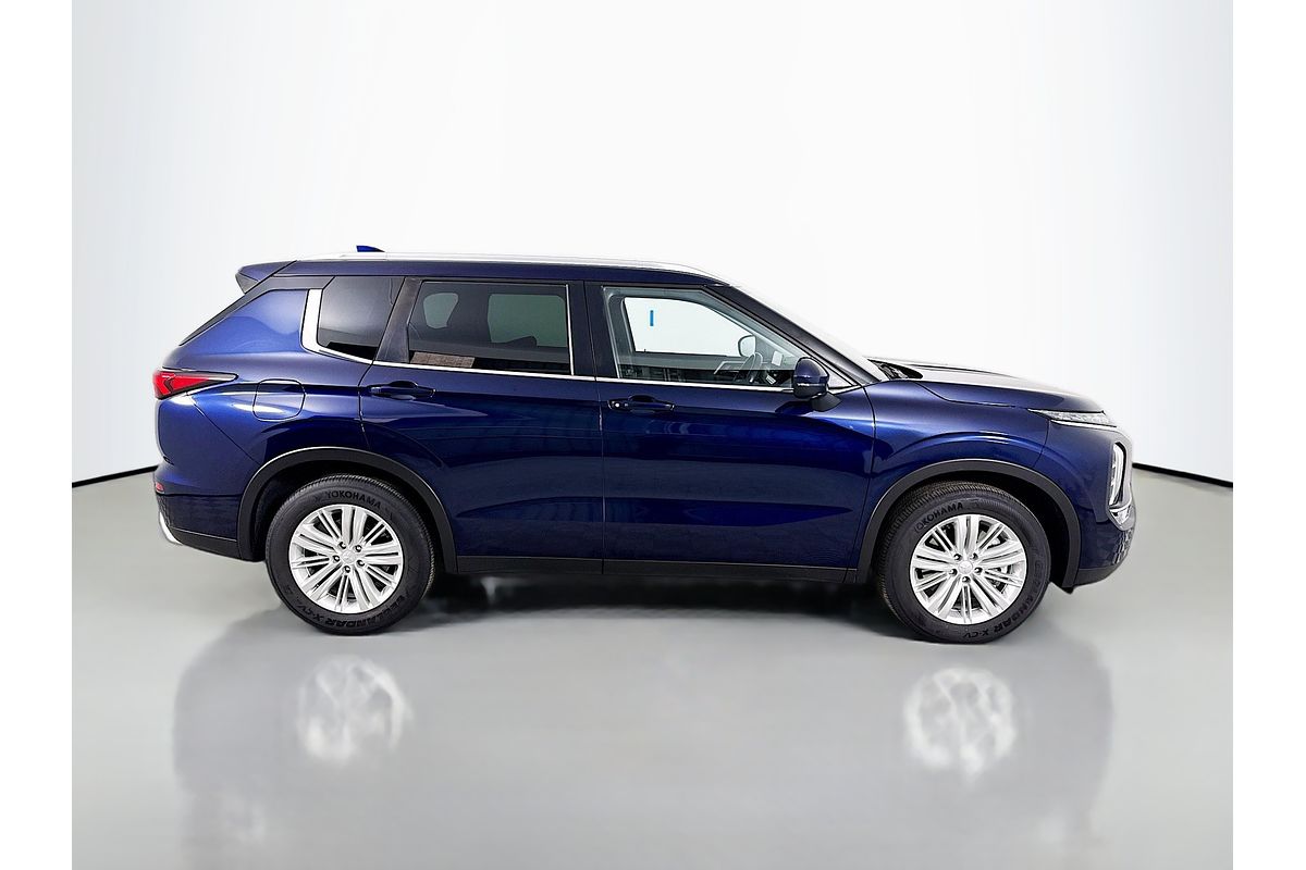 2021 Mitsubishi Outlander OUTLANDER LS 7 SEAT (2WD) ZM2L46