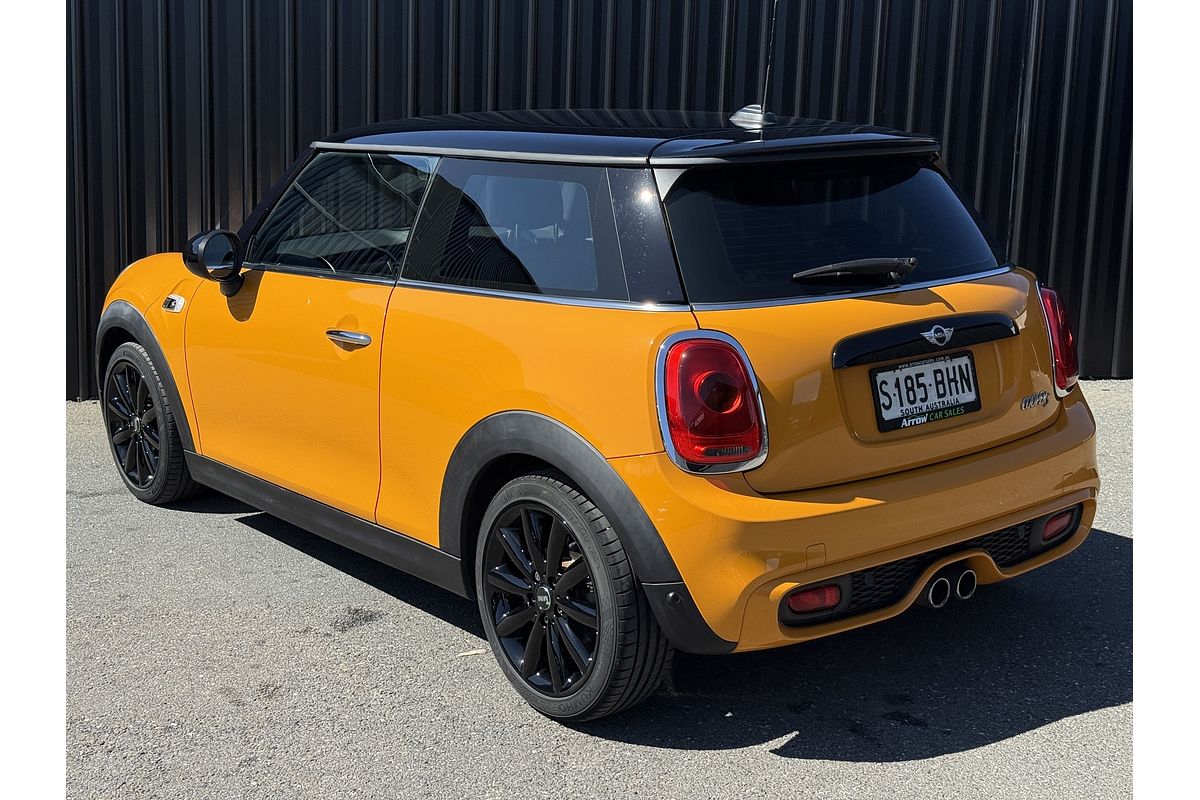 2015 MINI Hatch Cooper S F56