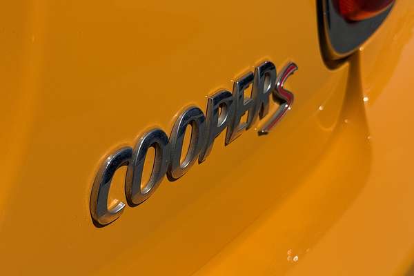 2015 MINI Hatch Cooper S F56