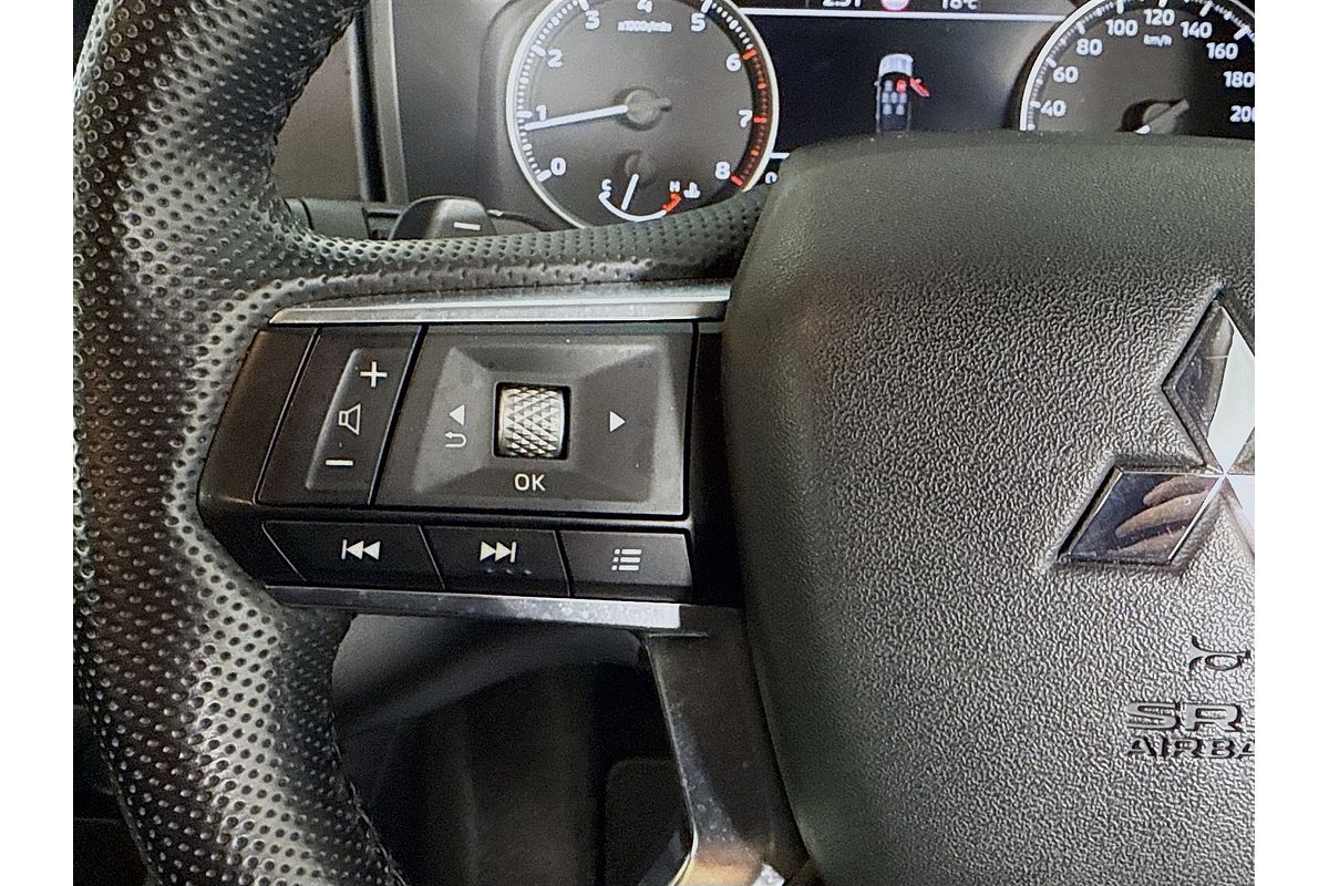 2021 Mitsubishi Outlander OUTLANDER LS 7 SEAT (2WD) ZM2L46