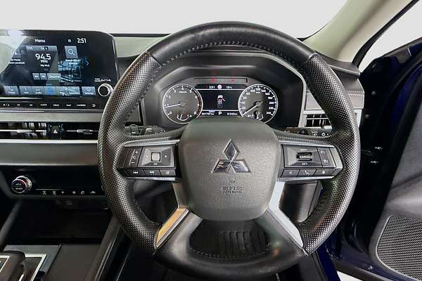 2021 Mitsubishi Outlander OUTLANDER LS 7 SEAT (2WD) ZM2L46