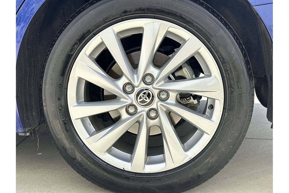 2024 Toyota Camry Ascent AXVH70R