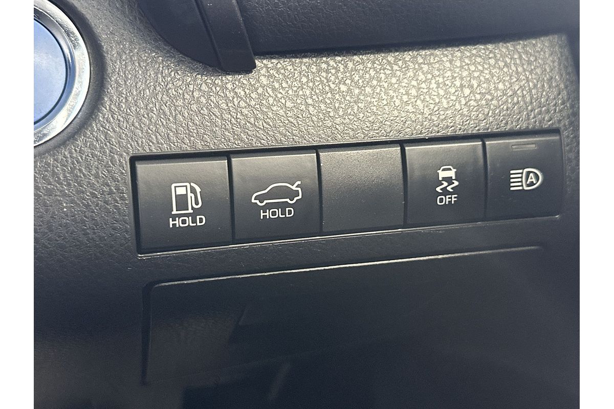 2024 Toyota Camry Ascent AXVH70R