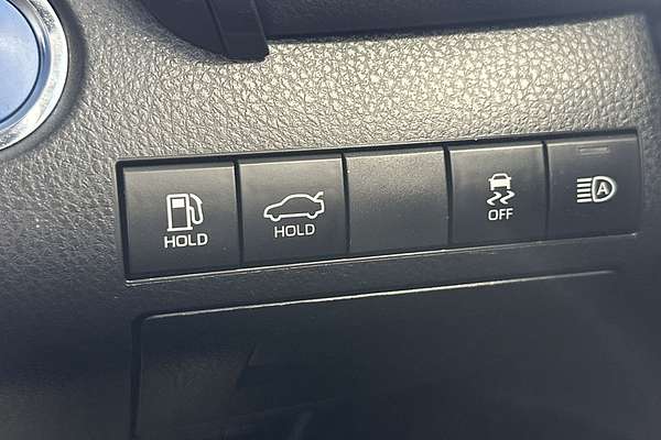 2024 Toyota Camry Ascent AXVH70R