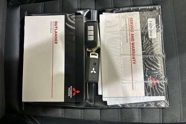 2019 Mitsubishi Outlander LS ZL