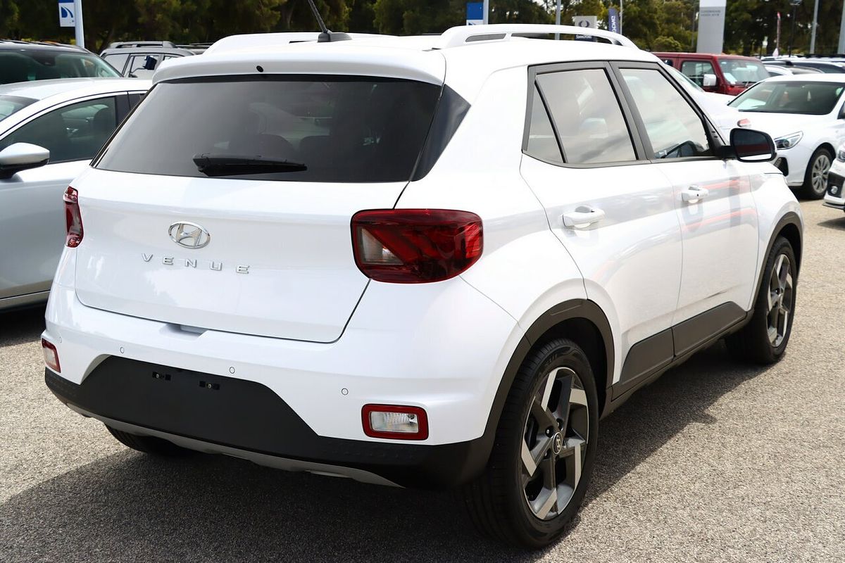 2022 Hyundai Venue Elite QX.V5