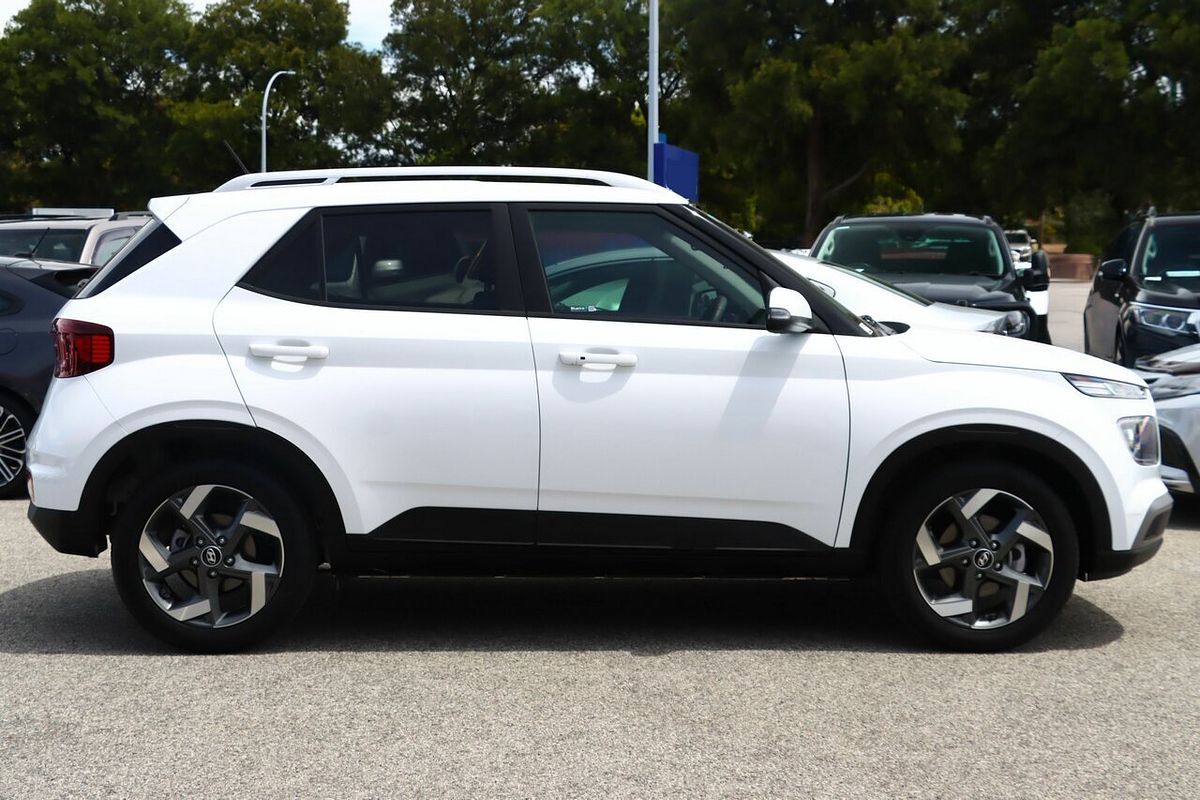 2022 Hyundai Venue Elite QX.V5