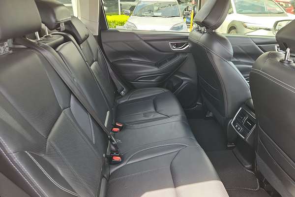 2018 Subaru Forester 2.5i-S S5