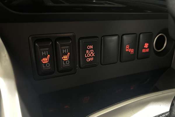 2018 Mitsubishi Pajero Sport Exceed QE