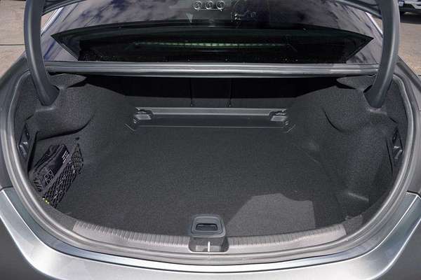 2022 Mercedes-Benz C-Class C200 W206