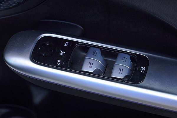 2022 Mercedes-Benz C-Class C200 W206