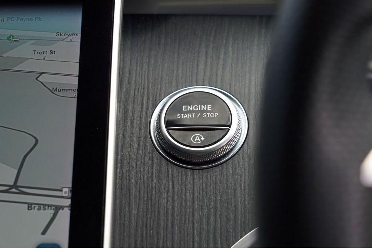 2022 Mercedes-Benz C-Class C200 W206