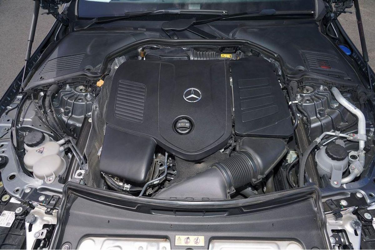 2022 Mercedes-Benz C-Class C200 W206