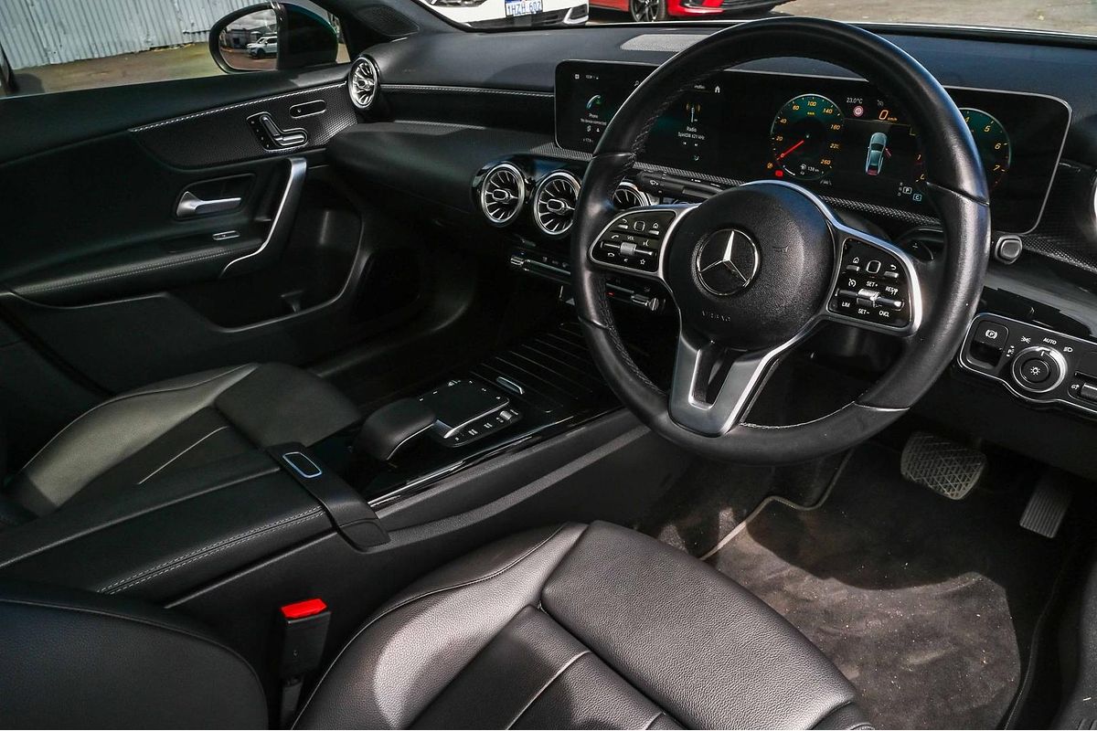 2020 Mercedes-Benz A-Class A250 V177