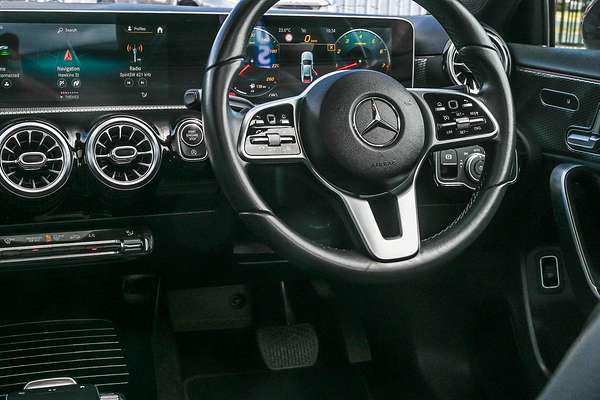 2020 Mercedes-Benz A-Class A250 V177