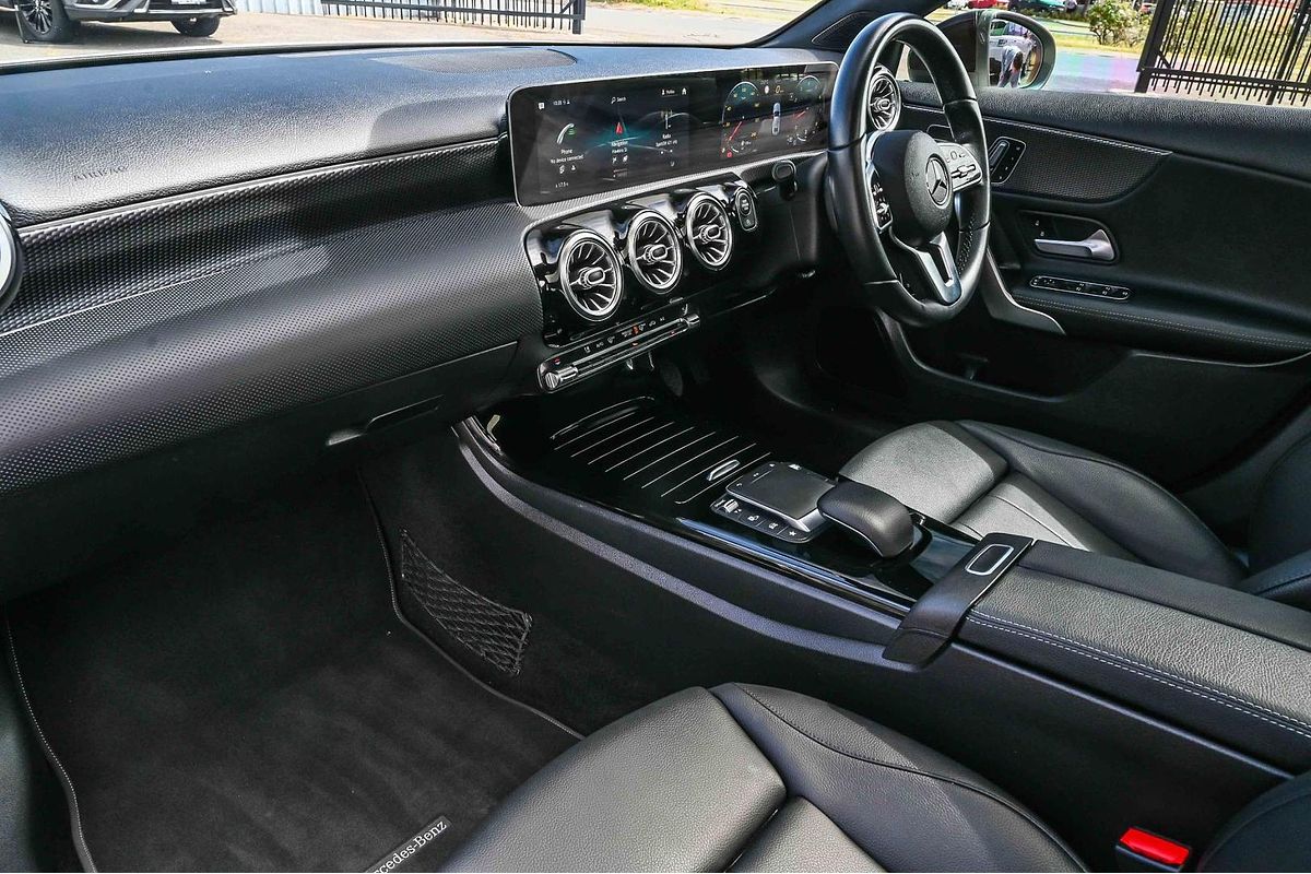 2020 Mercedes-Benz A-Class A250 V177