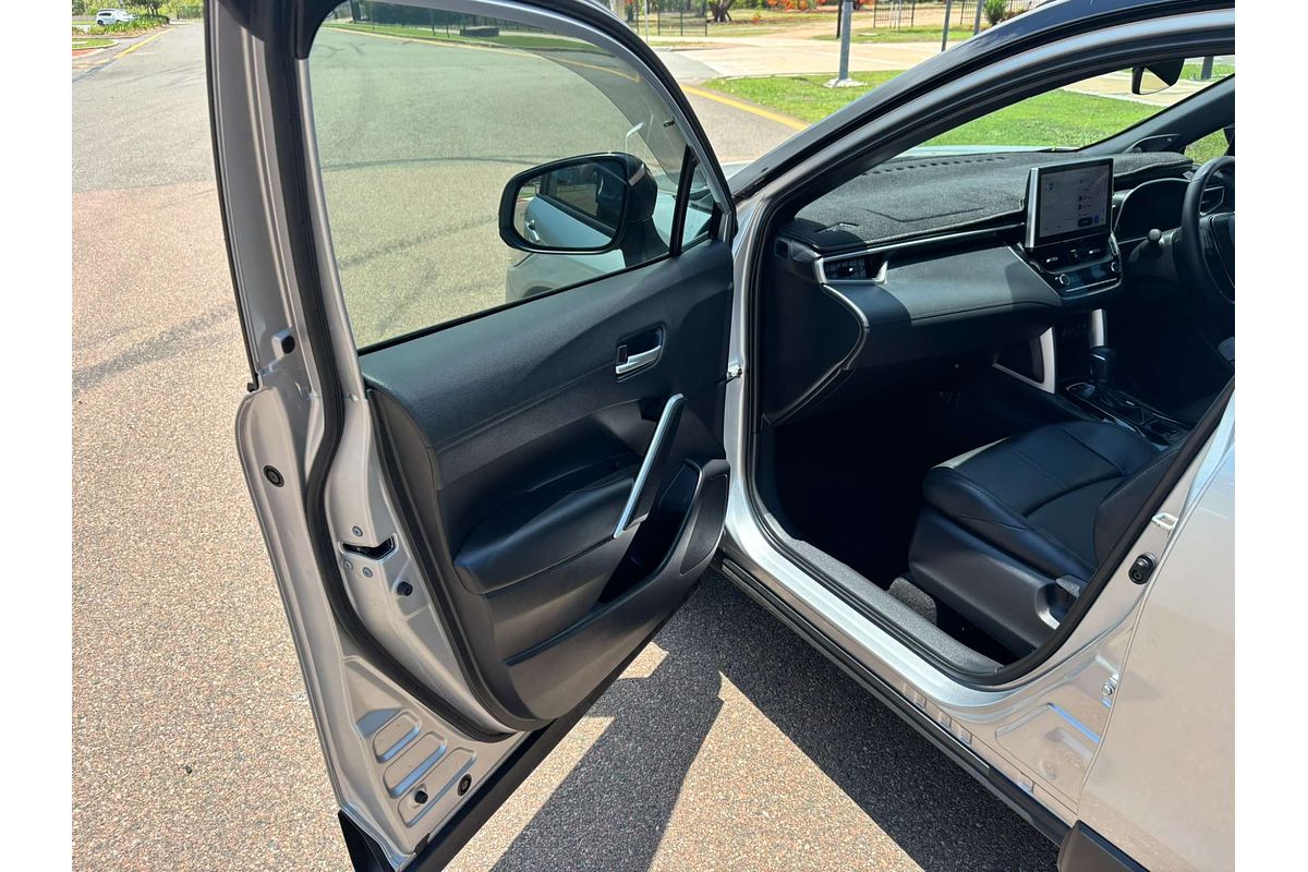 2024 Toyota Corolla Cross Atmos MXGH10R