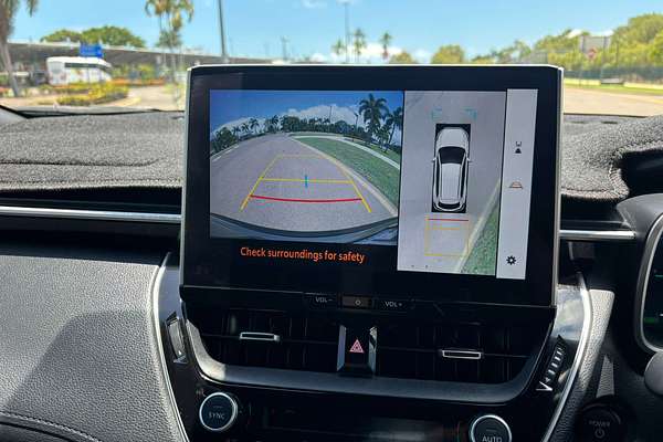 2024 Toyota Corolla Cross Atmos MXGH10R