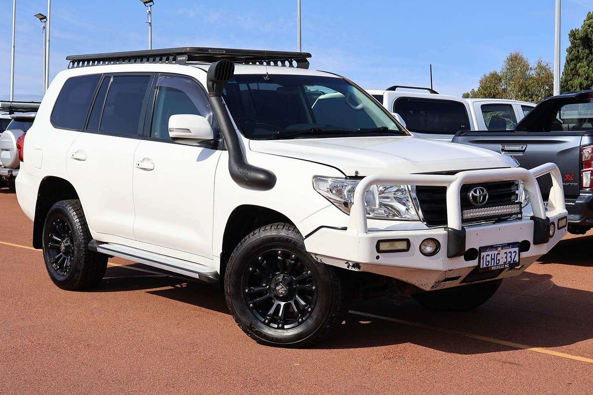 2013 Toyota Landcruiser GXL VDJ200R