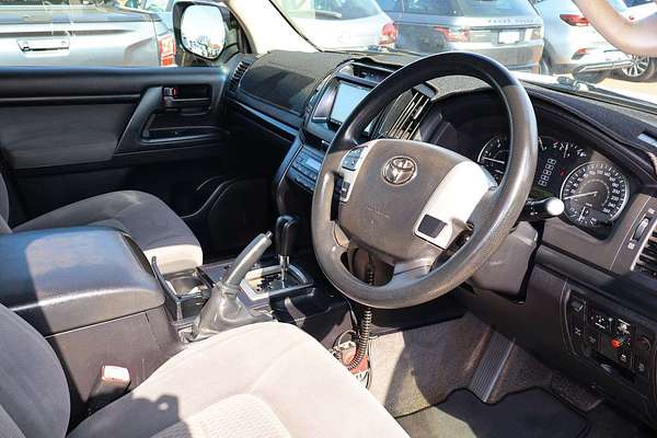 2013 Toyota Landcruiser GXL VDJ200R
