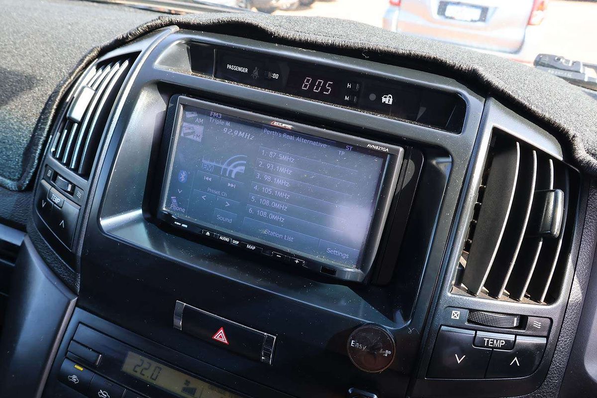 2013 Toyota Landcruiser GXL VDJ200R