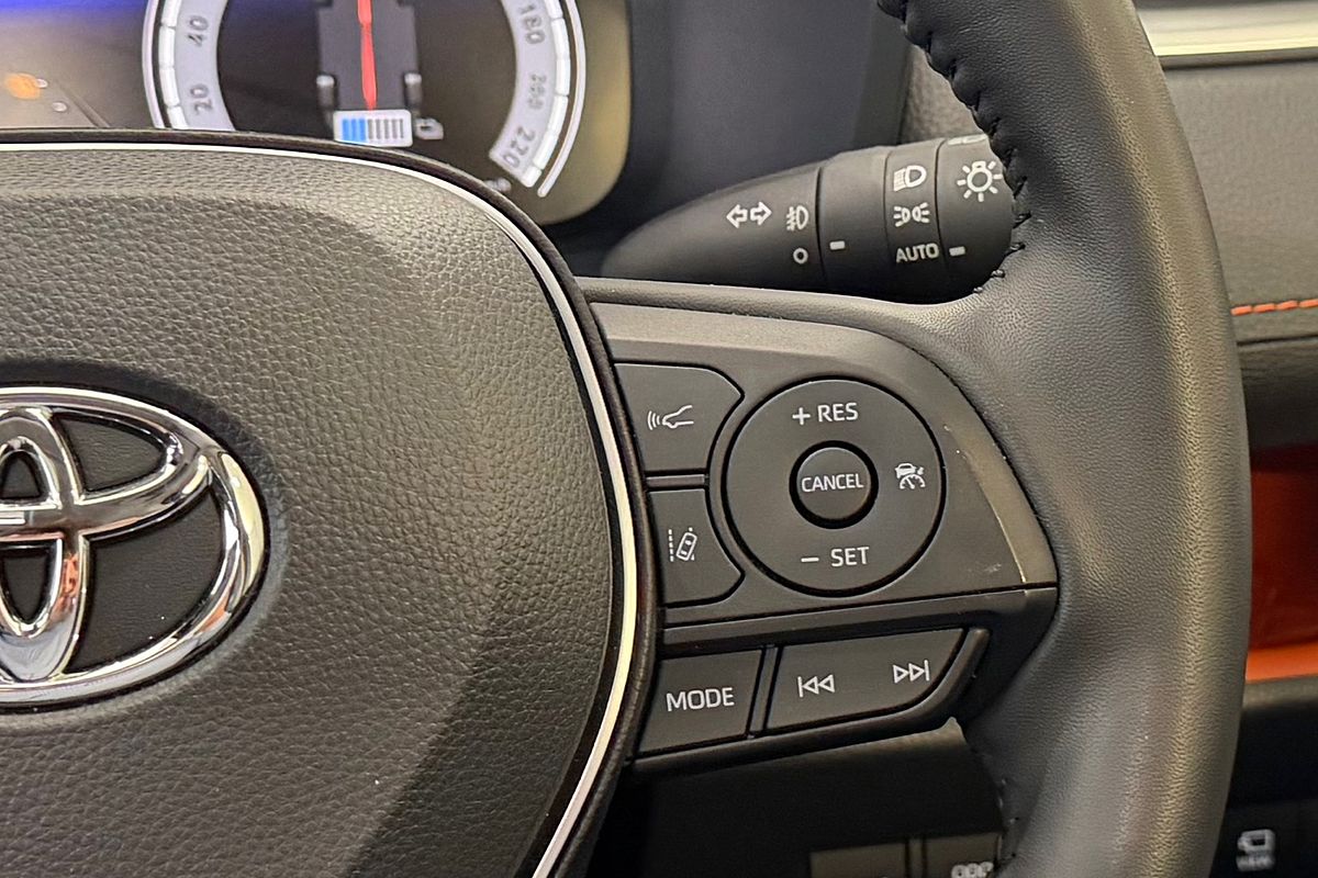 2024 Toyota RAV4 Edge AXAH54R