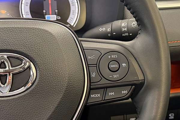 2024 Toyota RAV4 Edge AXAH54R