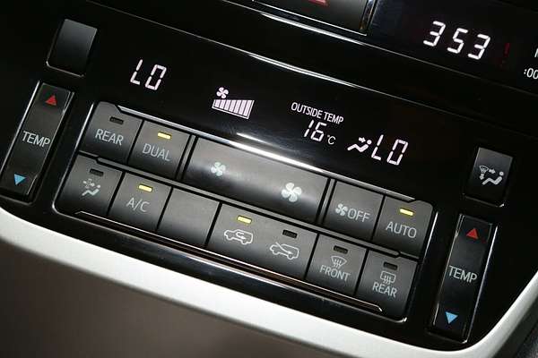 2016 Toyota Landcruiser GXL VDJ200R