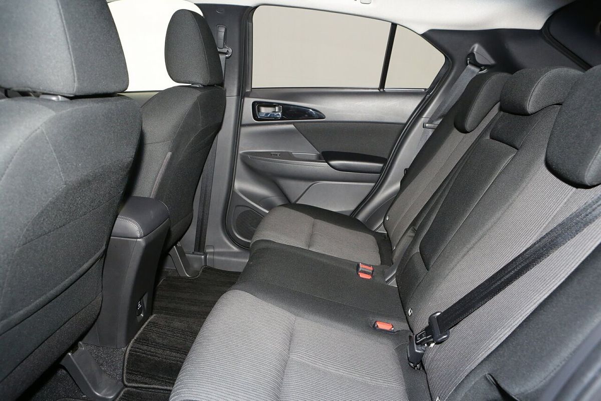 2020 Mitsubishi Eclipse Cross LS YB